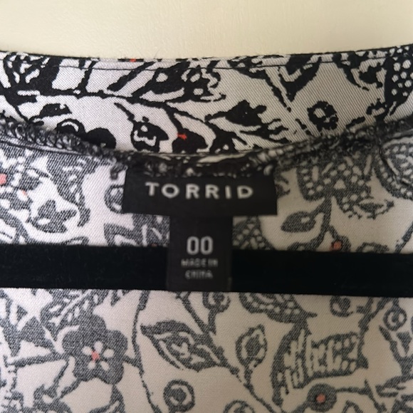 Torrid Dress. Size 00. - Picture 5 of 5